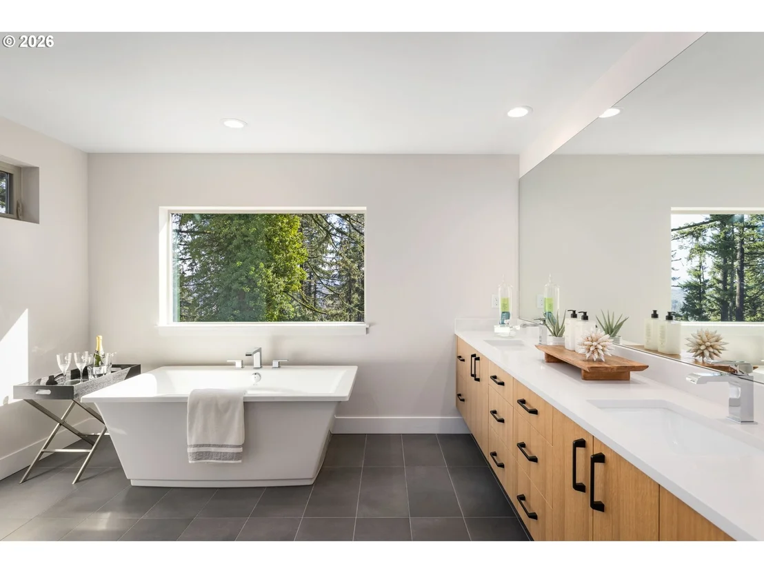 Photo of 2969 CAPITAL DR