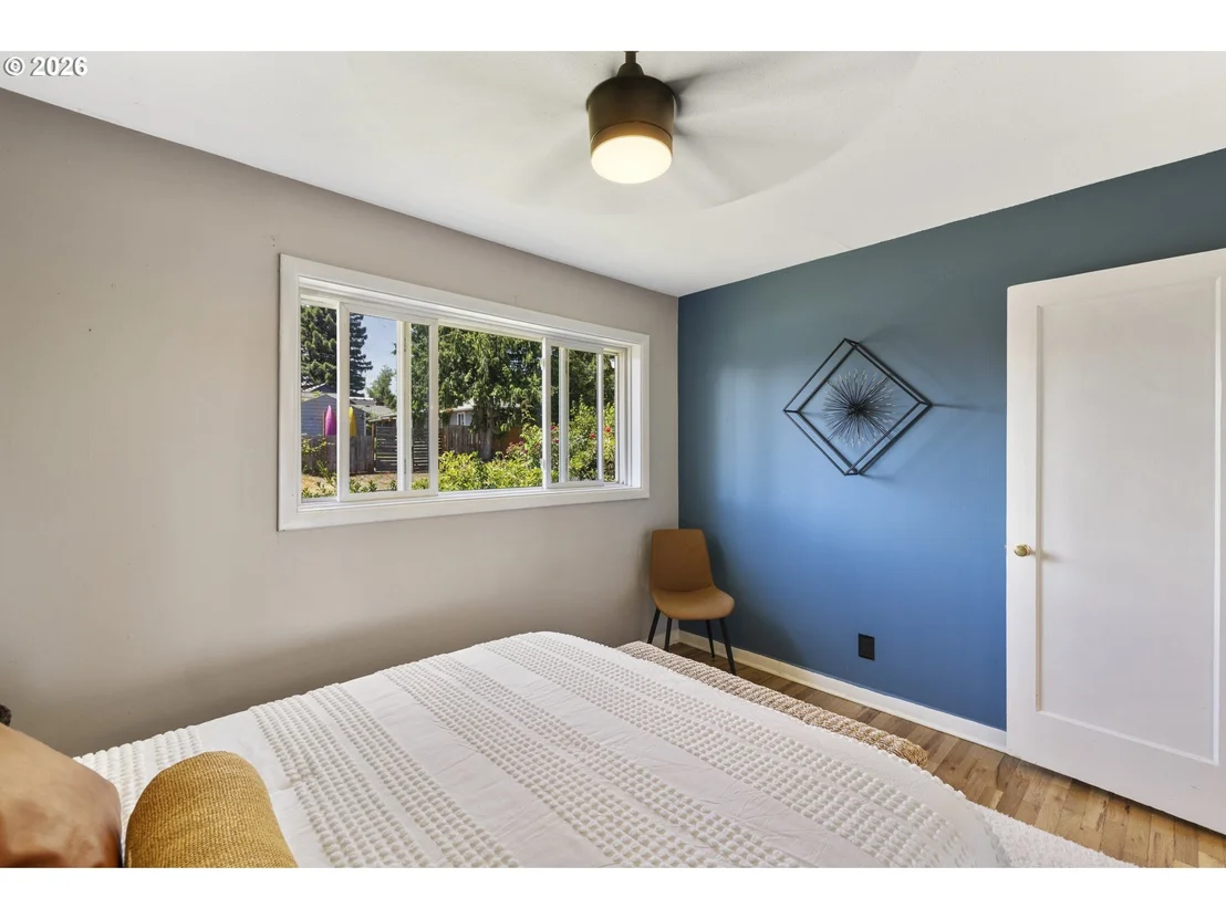 Photo of 845 CORNELL AVE