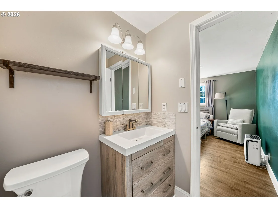 Photo of 276 KNIGHT AVE