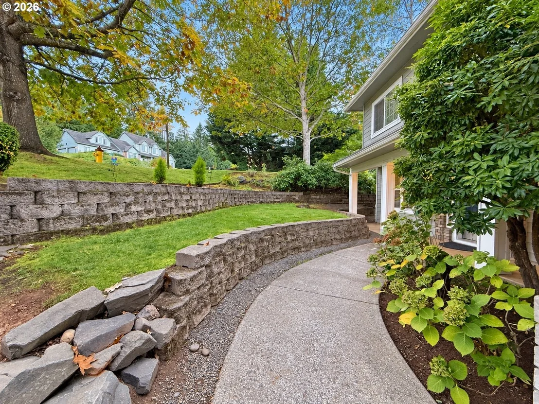 Photo of 3293 SOUTHVIEW DR