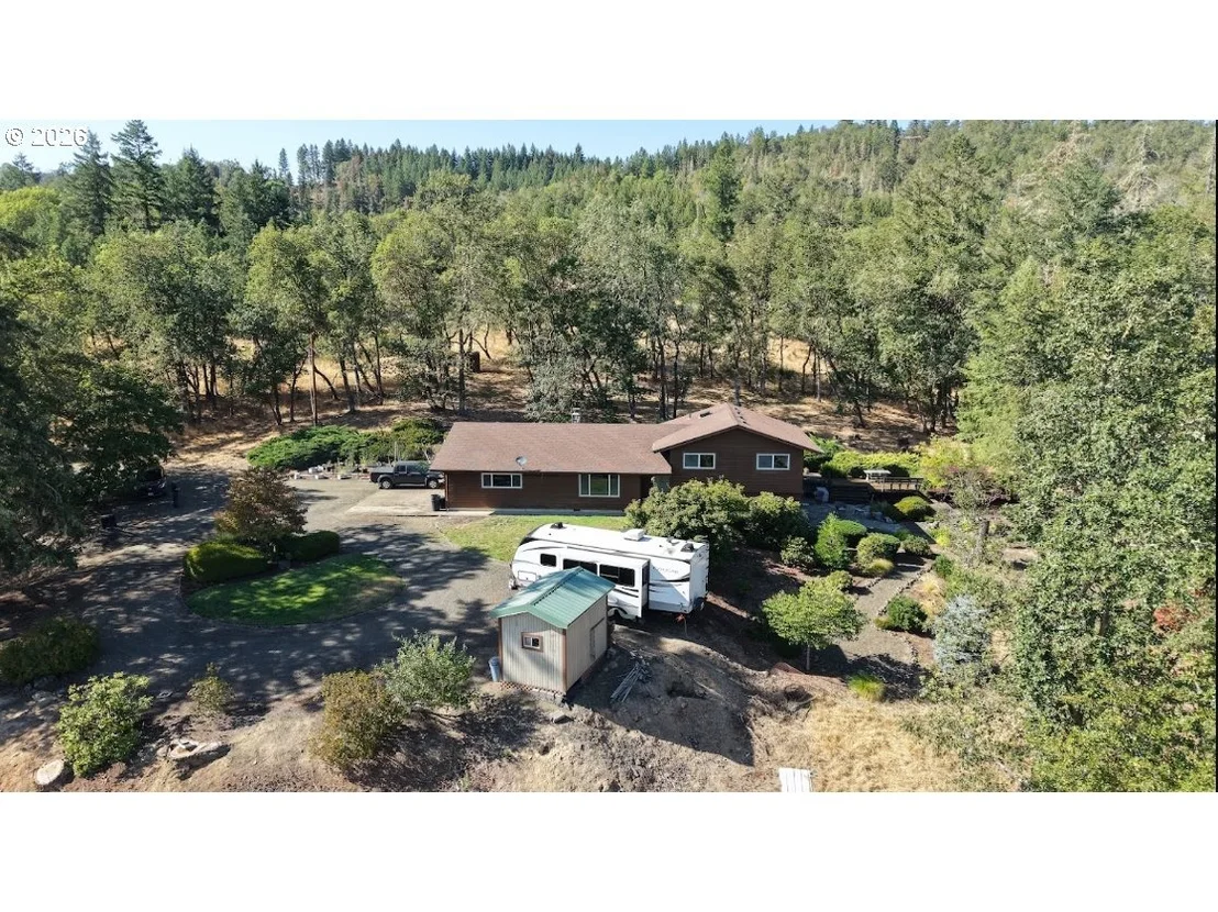 Photo of 801 COLONIAL RD