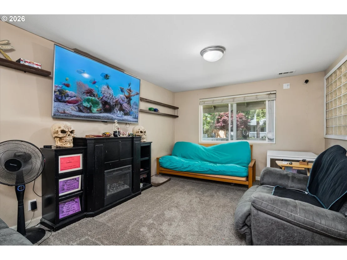 Photo of 995 KINTZLEY AVE