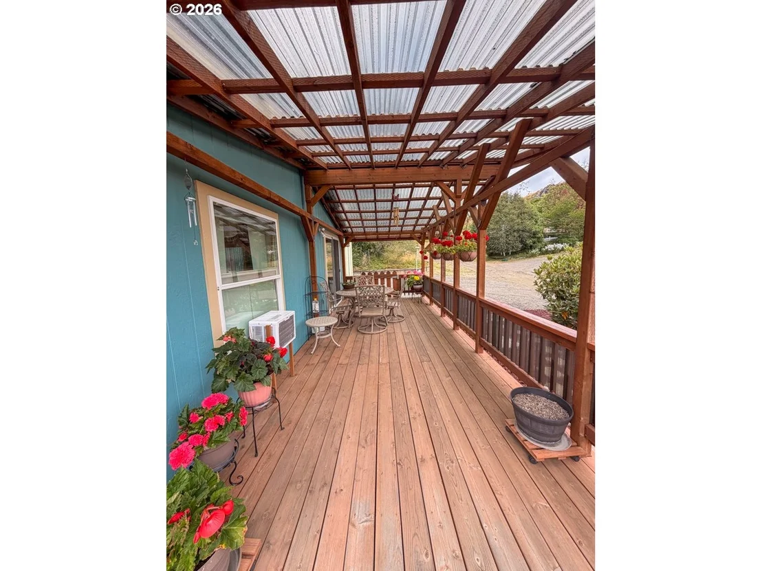 Photo of 600 TIARA ST