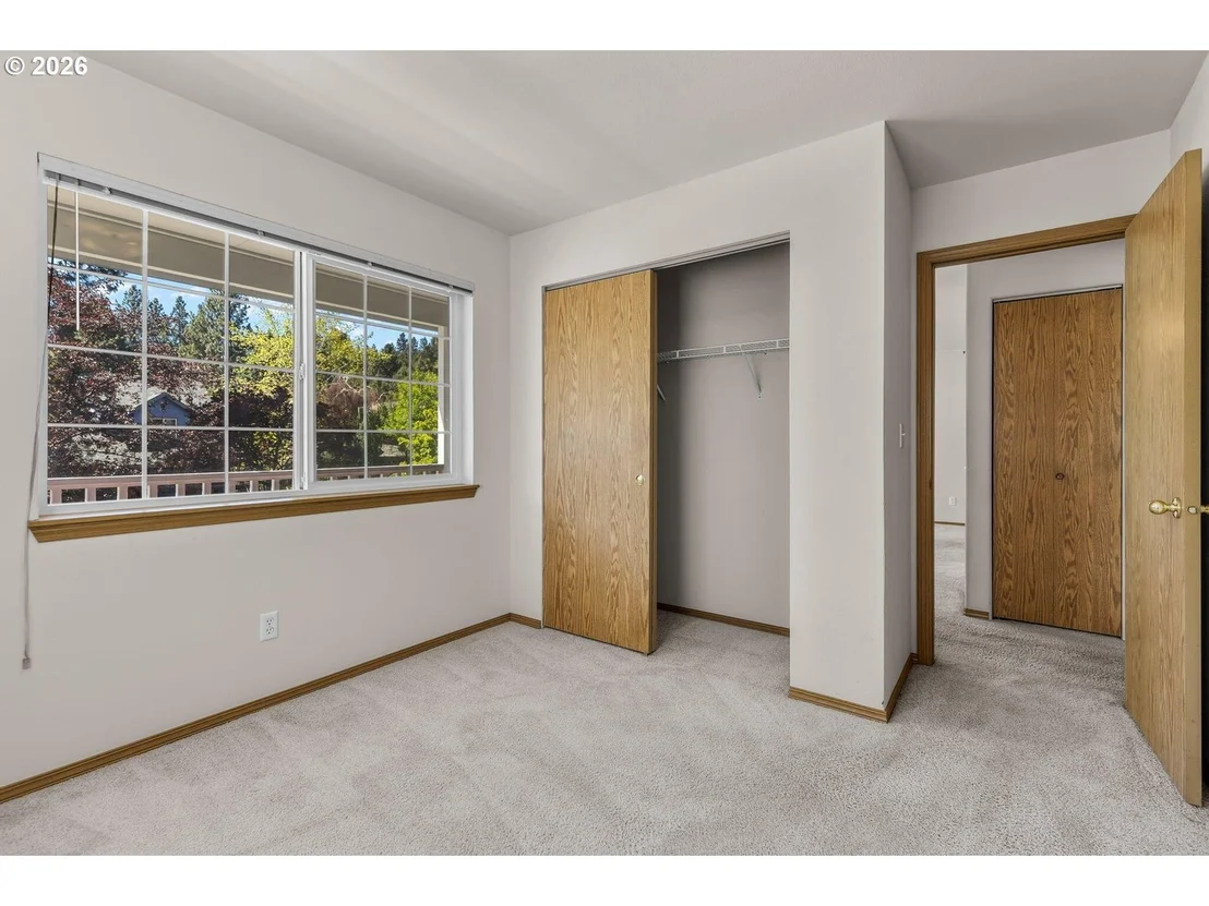 Photo of 1608 NW ELGIN AVE