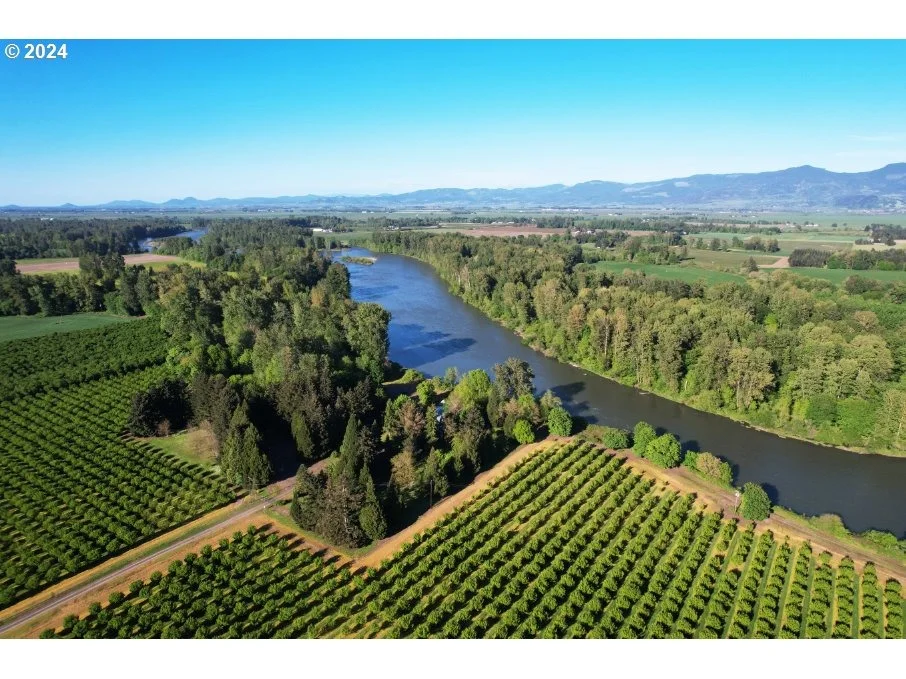 Photo of 93579 RIVER RD