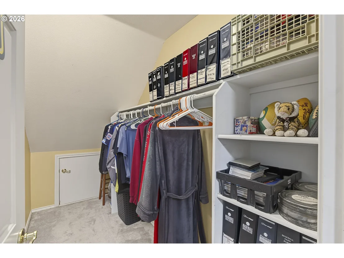 Photo of 501 NW MAWRCREST PL