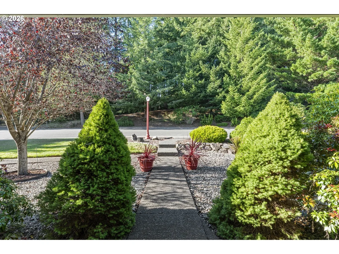 Photo of 997 KRISTA LN