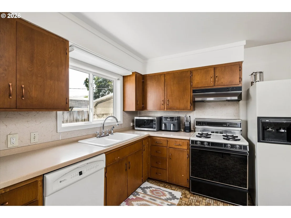 Photo of 1147 JUNIPER ST
