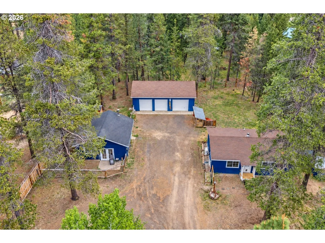 Photo of 16024 LEONA LN