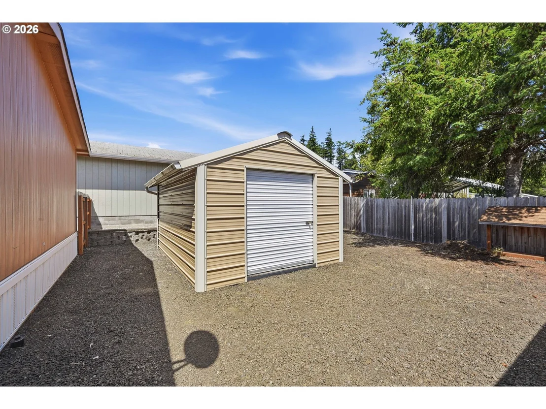 Photo of 2990 KNOTT TER