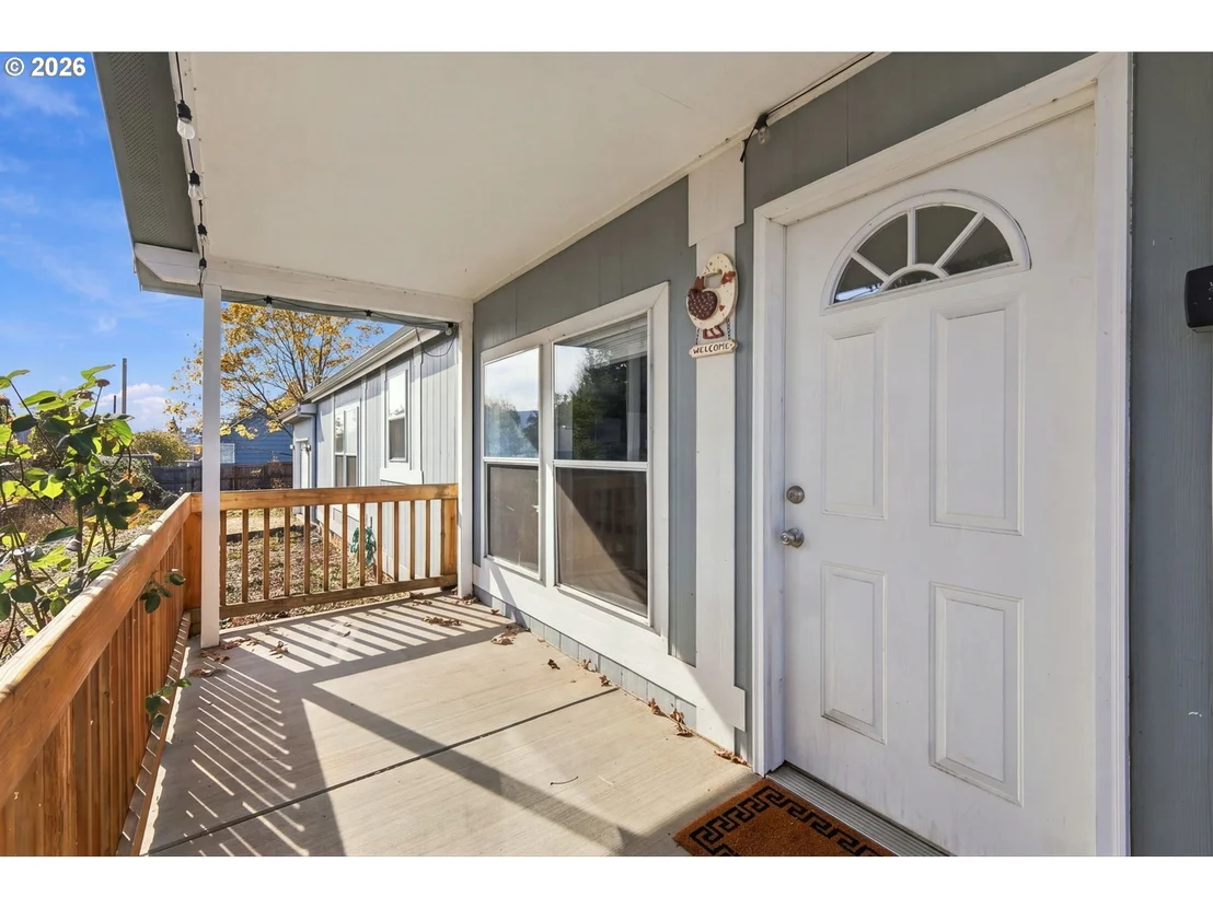 Photo of 347 SCARBROUGH AVE