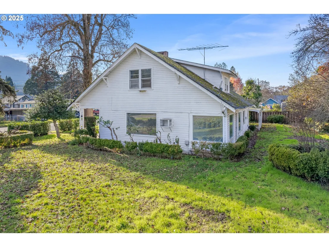 Photo of 412 GARDNER AVE