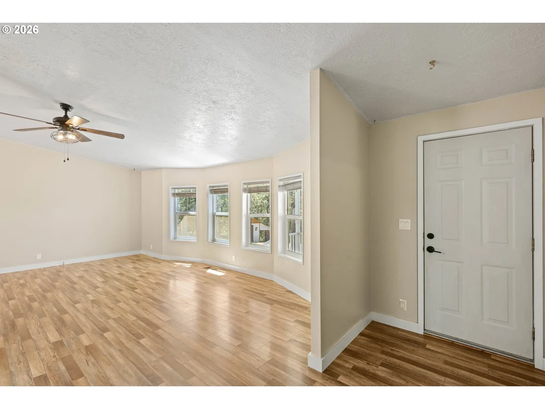 Photo of 235 DEARING WAY