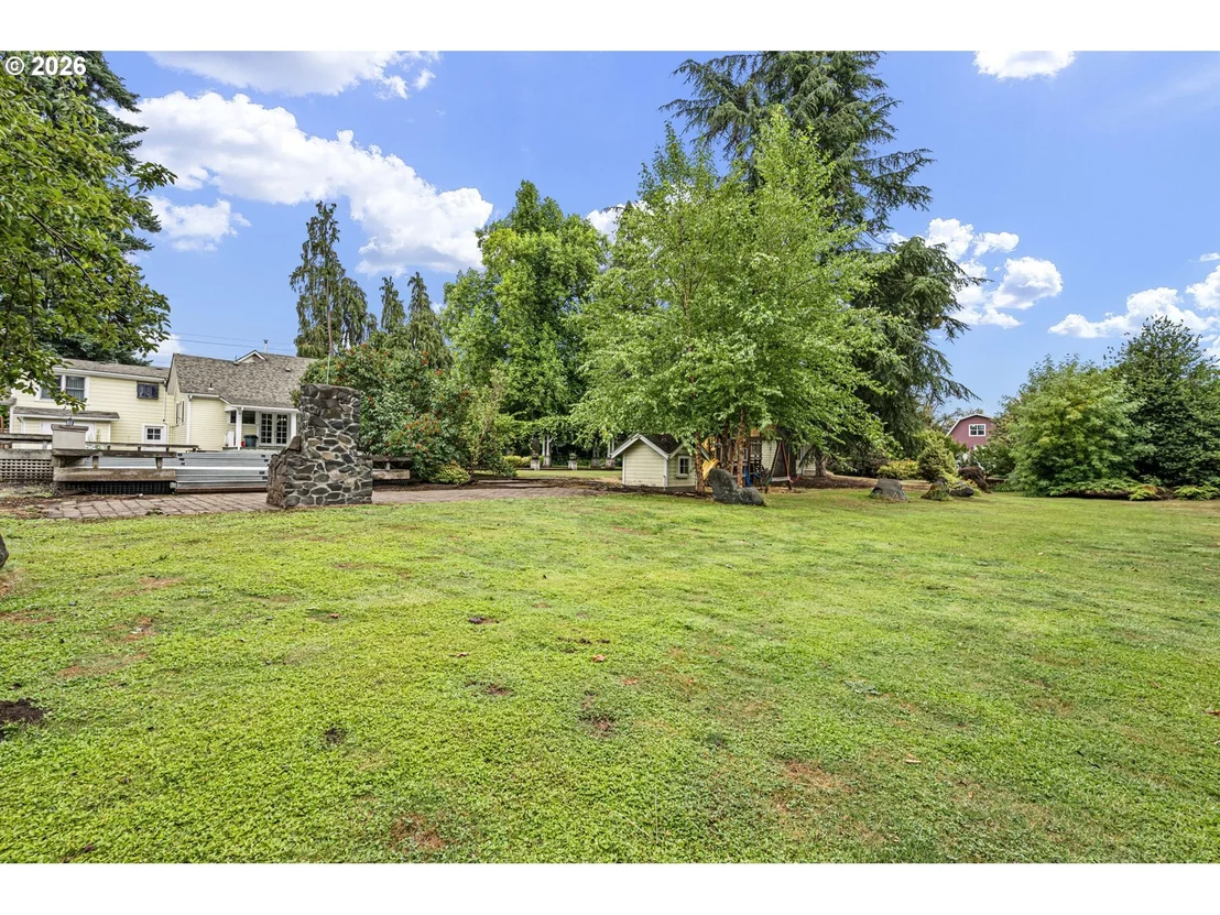 Photo of 292 S GARDEN WAY