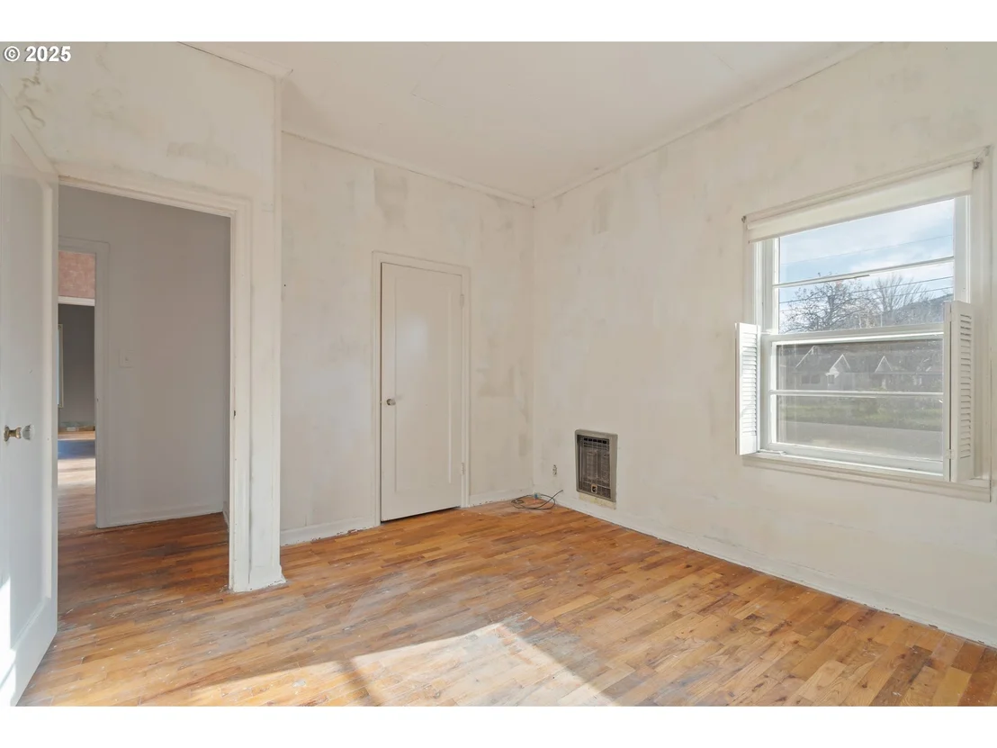Photo of 412 GARDNER AVE