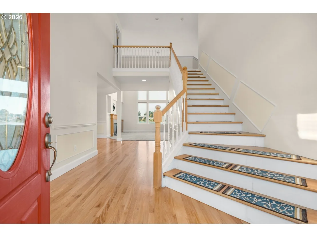 Photo of 21223 NE SHORE DR