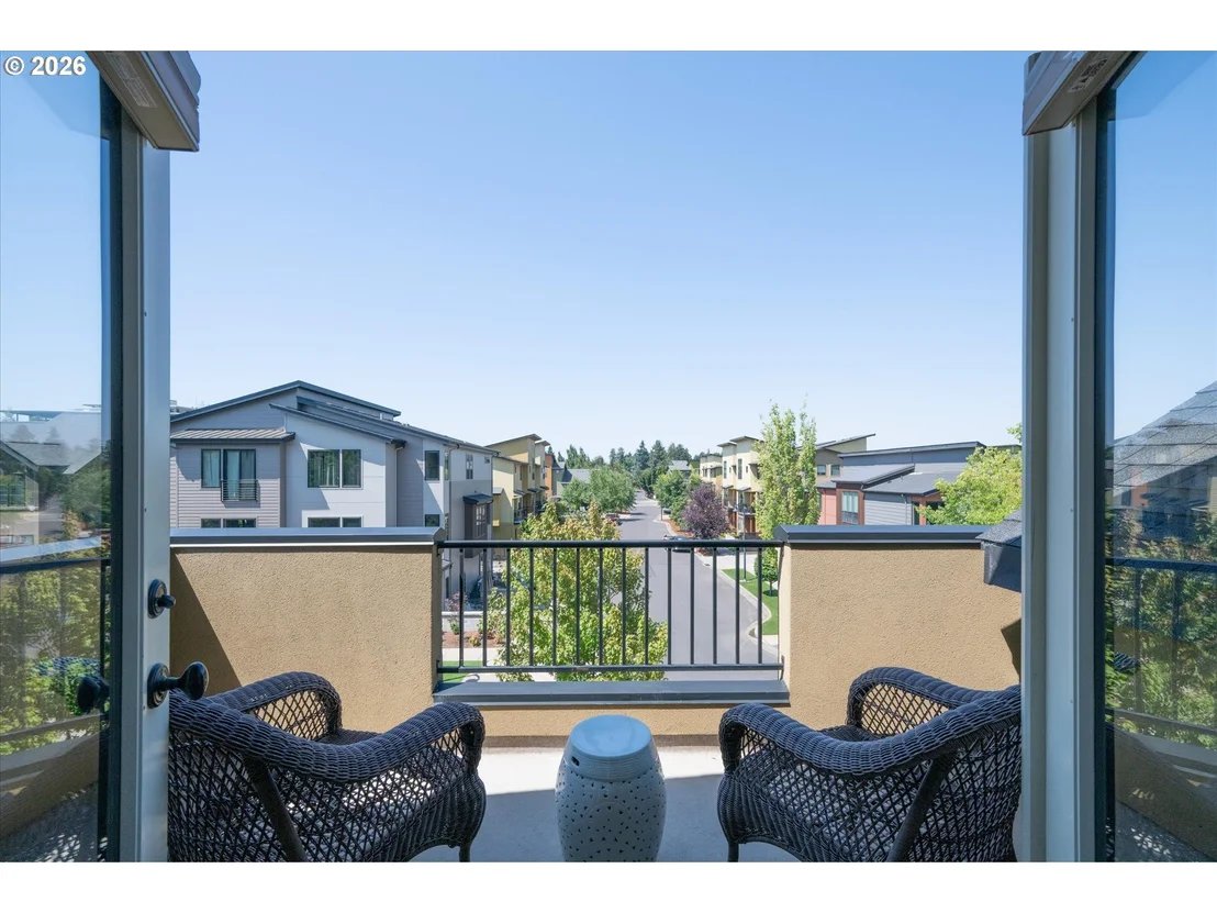 Photo of 2883 LORD BYRON PL