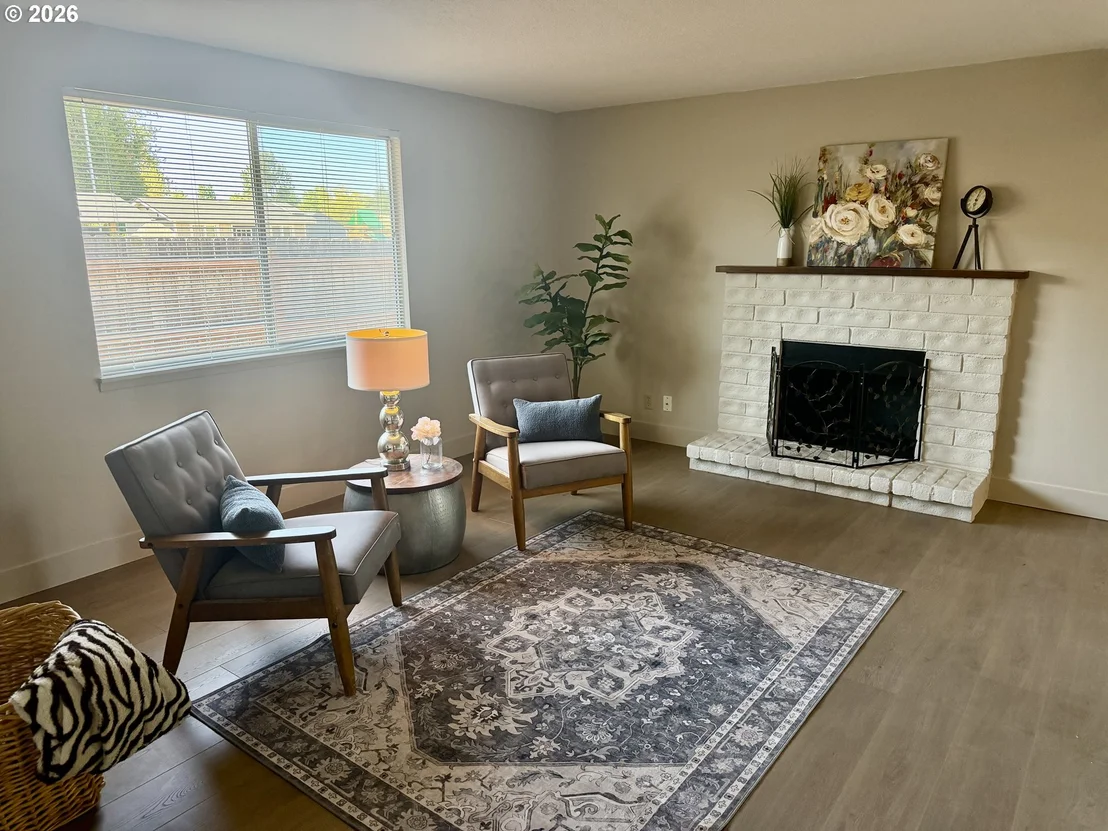 Photo of 4478 HILTON DR