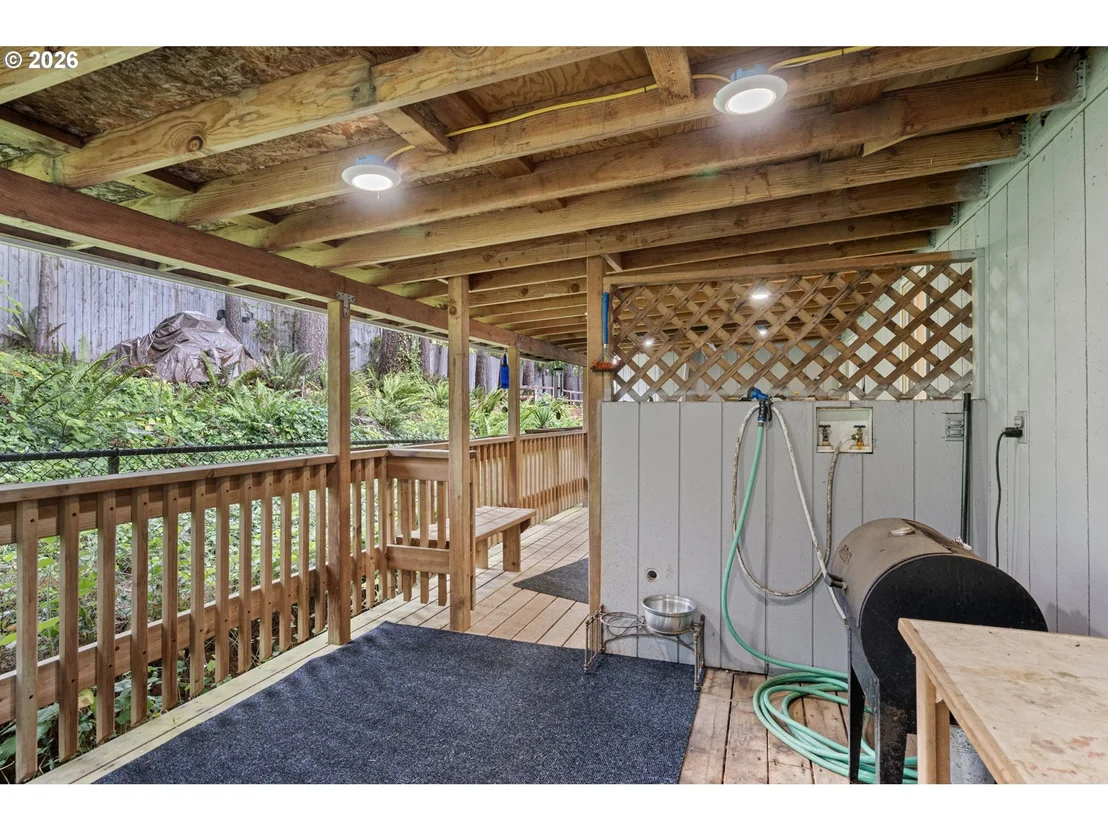 Photo of 39066 CARR TRAIL RD