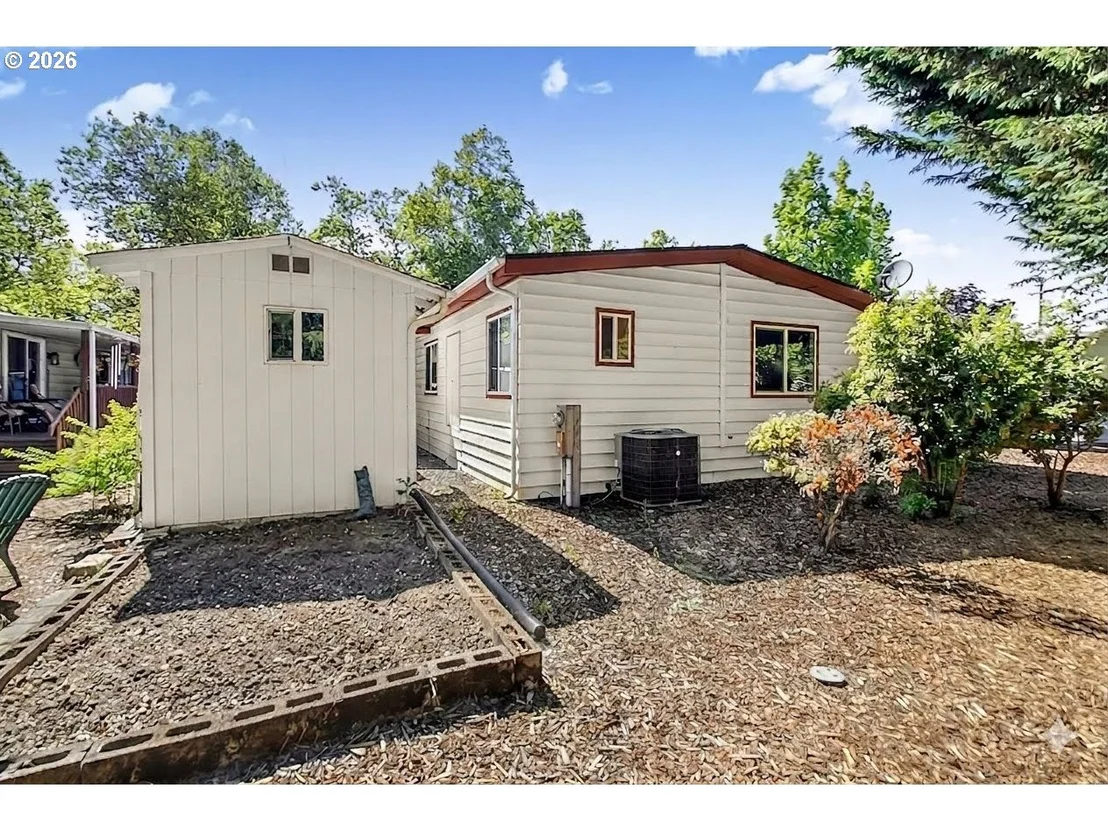 Photo of Unit 10 at 4800 BARGER DR