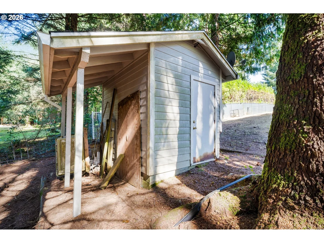 Photo of 83534 CLEAR LAKE RD
