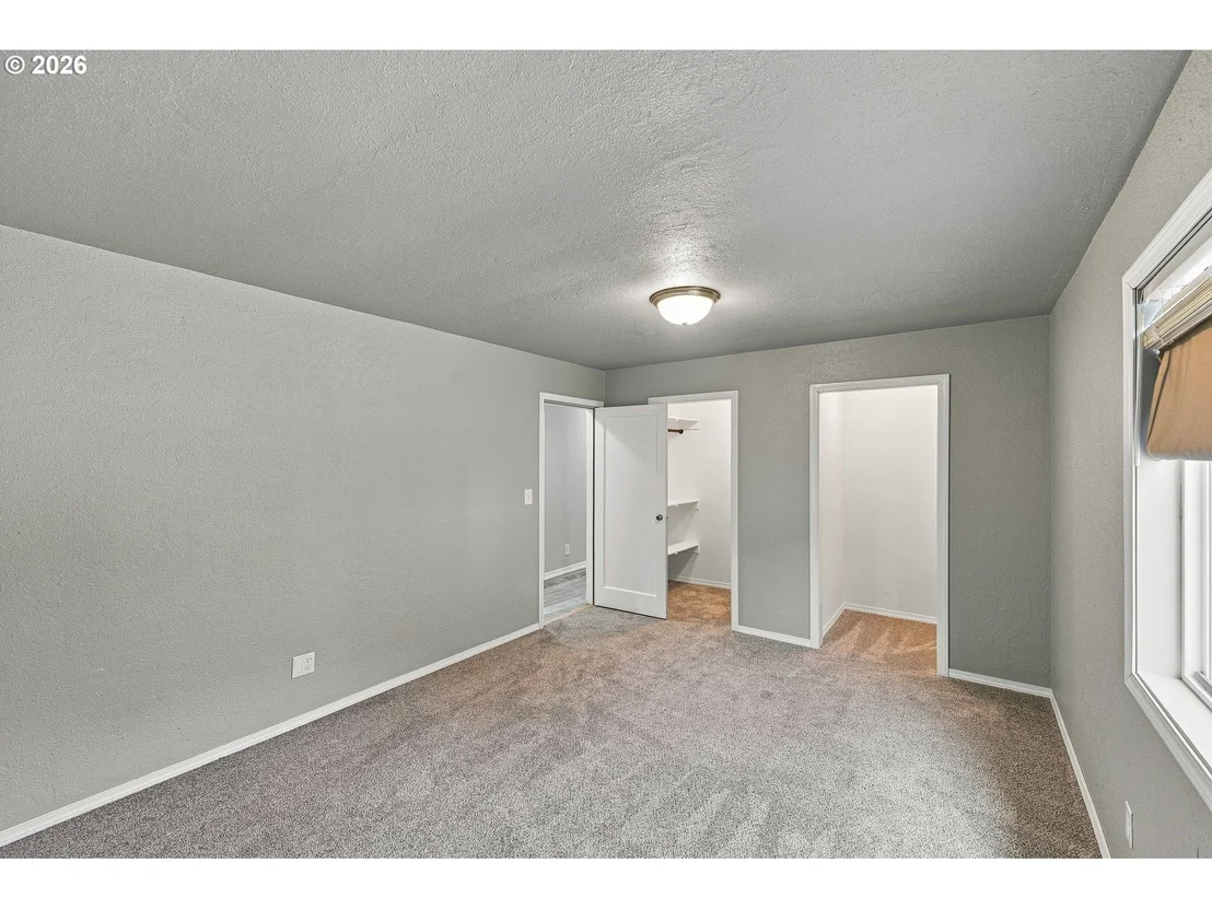 Photo of 62941 CROWN POINT RD
