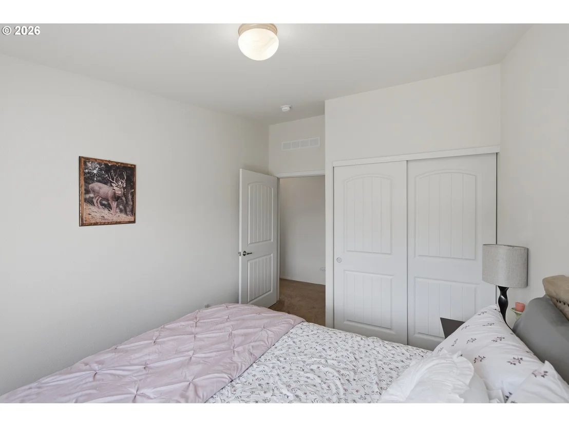 Photo of 2990 KNOTT TER