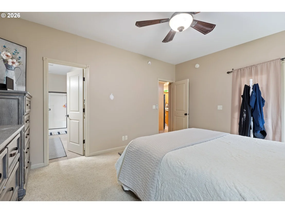 Photo of 849 NORTH VIEW DR