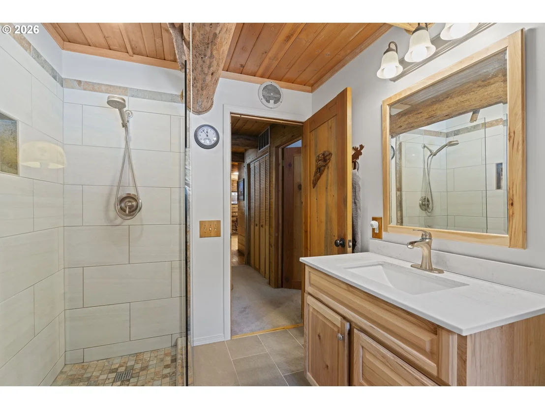 Photo of 140643 KAMLOOP LN