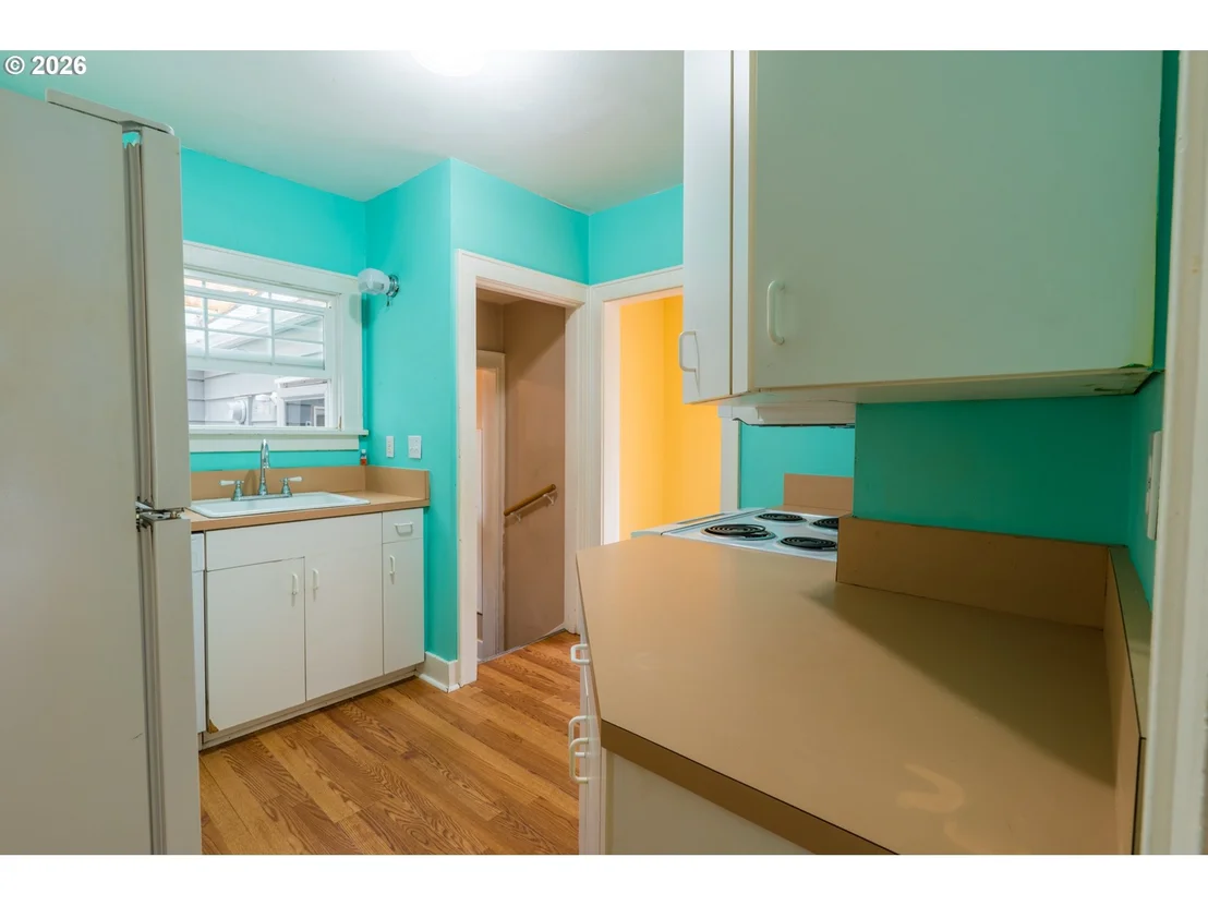 Photo of 495 20TH ST SE