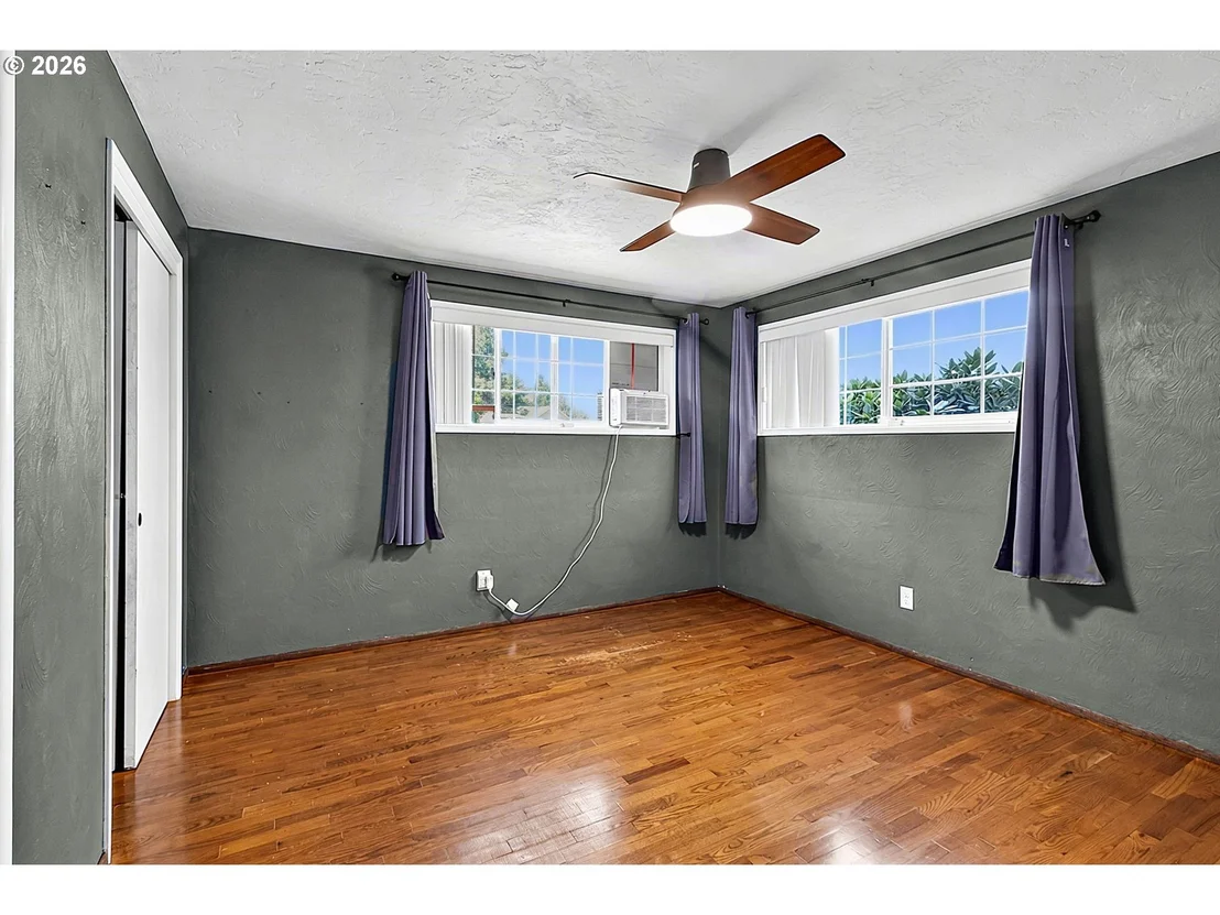 Photo of 2488 VIEWMONT AVE