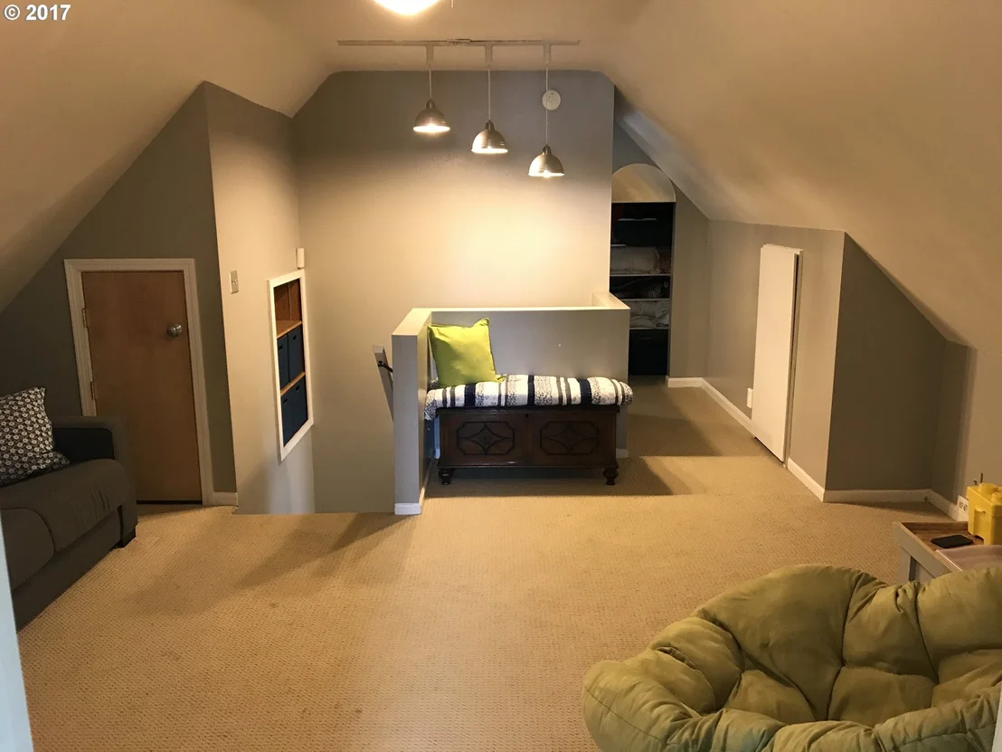 Photo of 1352 MILL ST