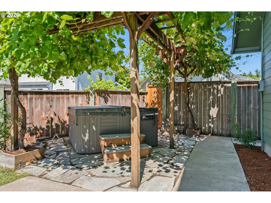 Photo of 4168 TORRINGTON AVE