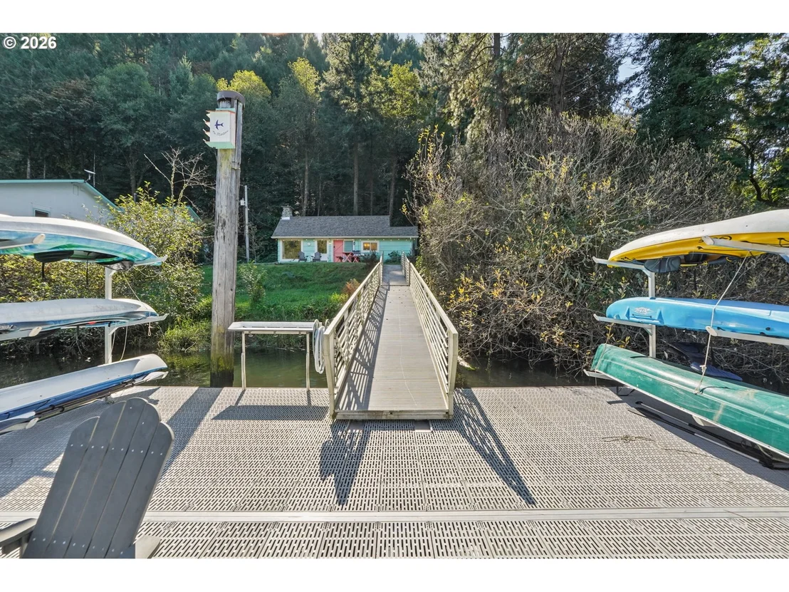 Photo of 9959 SWEET CREEK RD