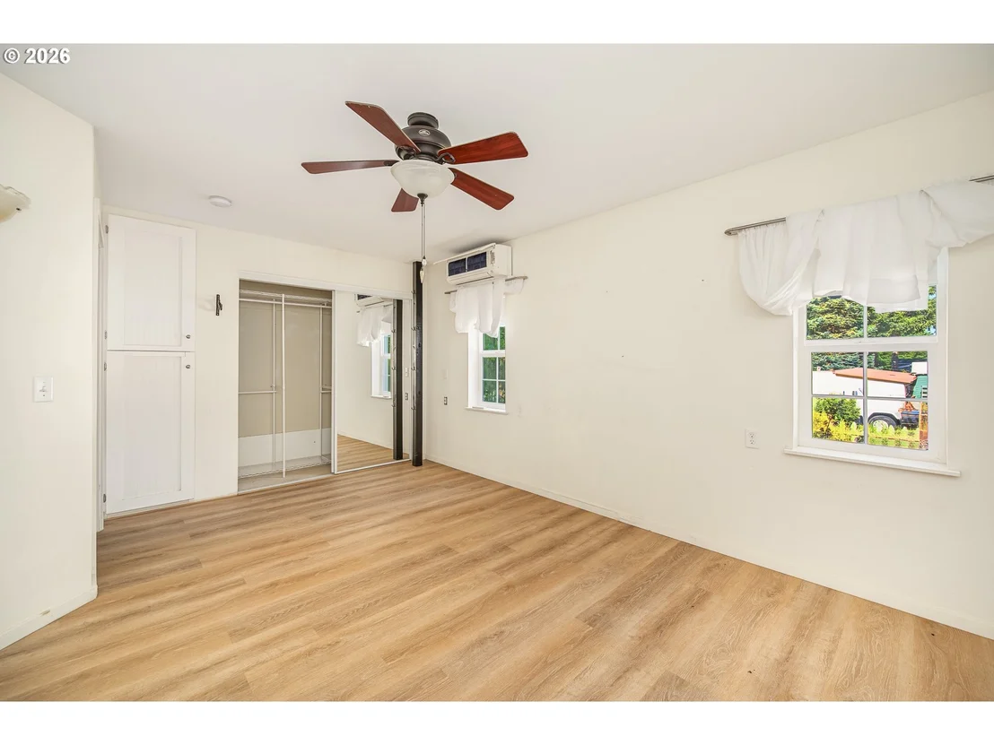 Photo of 792 CLONE AVE