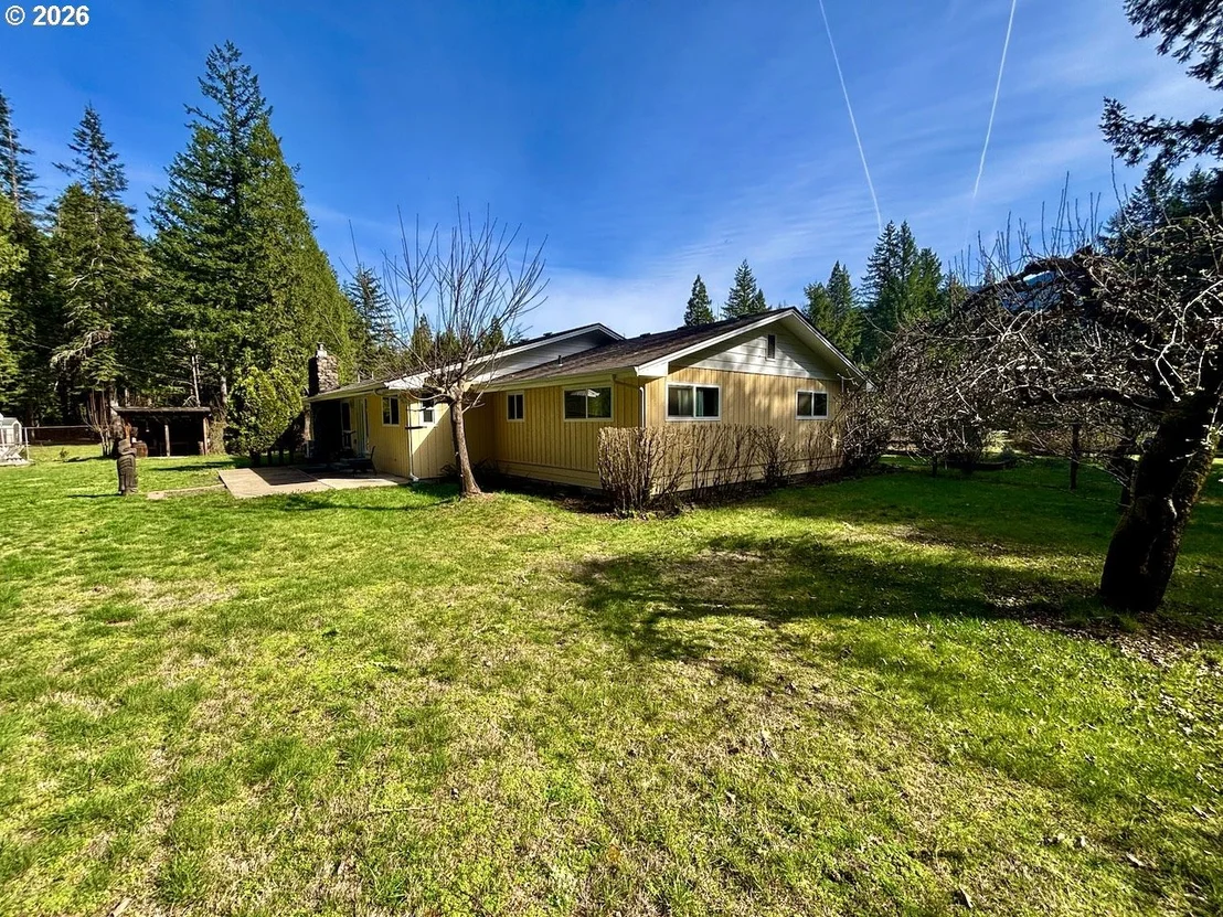 Photo of 55433 MCKENZIE HWY