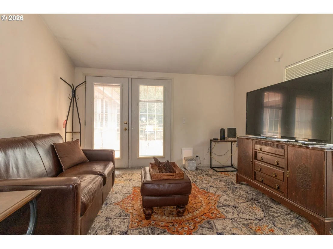 Photo of 4792 RHODODENDRON LOOP