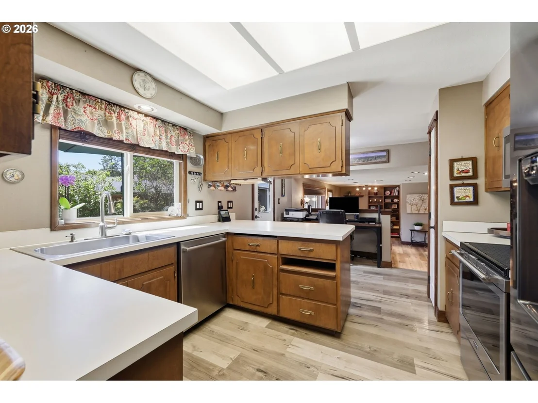 Photo of 426 CARTHAGE AVE
