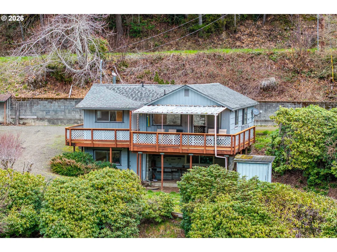 Photo of 10919 E MAPLETON RD