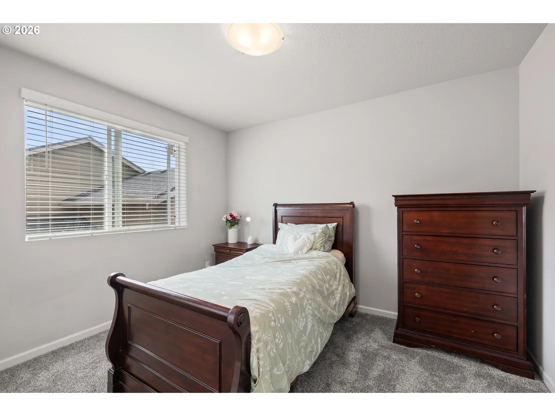Photo of 4240 SW MAWRCREST AVE