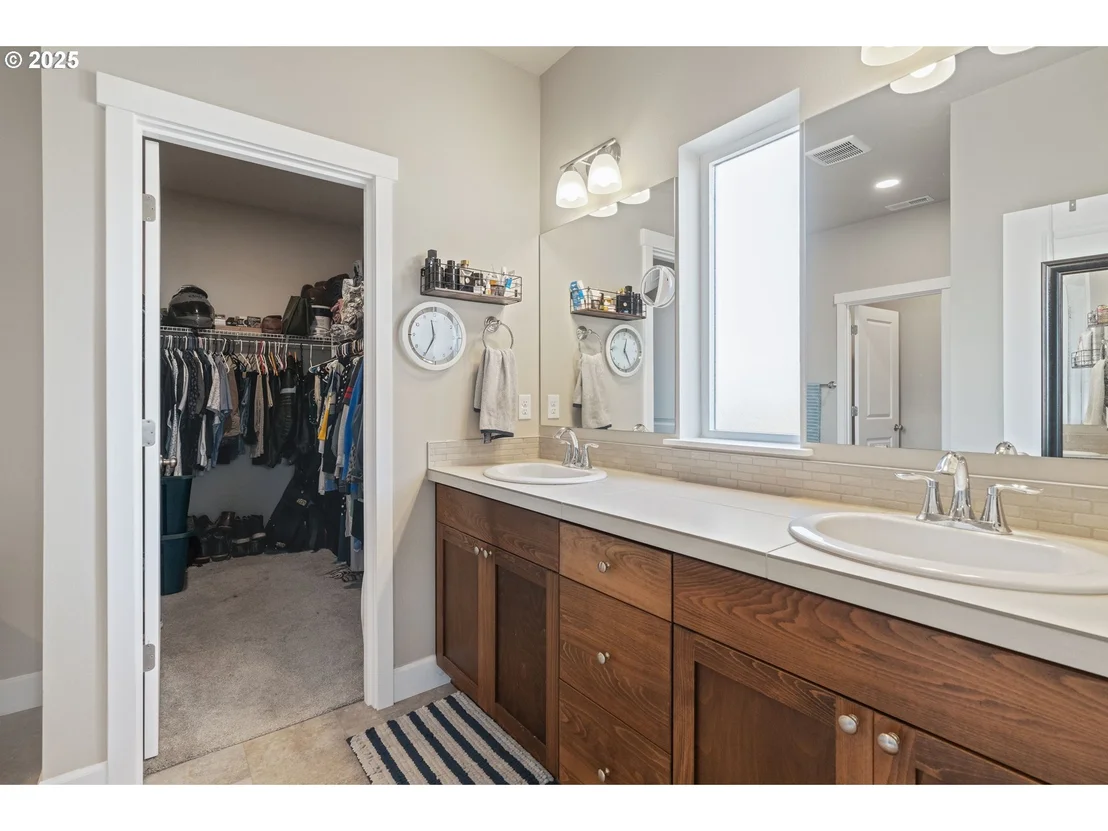 Photo of 280 NW DOUBLE EAGLE AVE