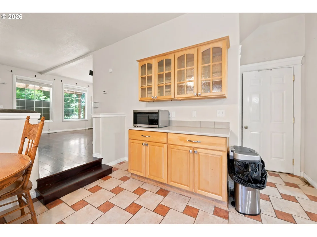 Photo of 4398 SPRING MEADOW AVE