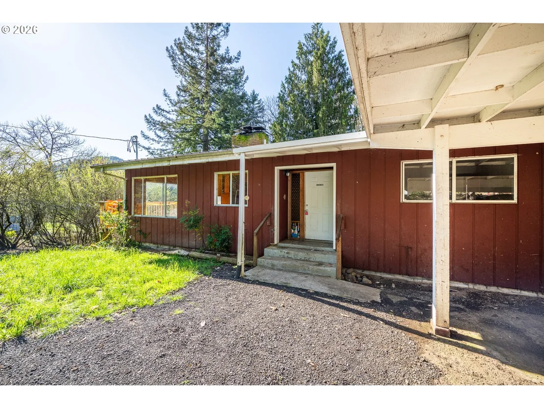 Photo of 11736 ORCHARD AVE