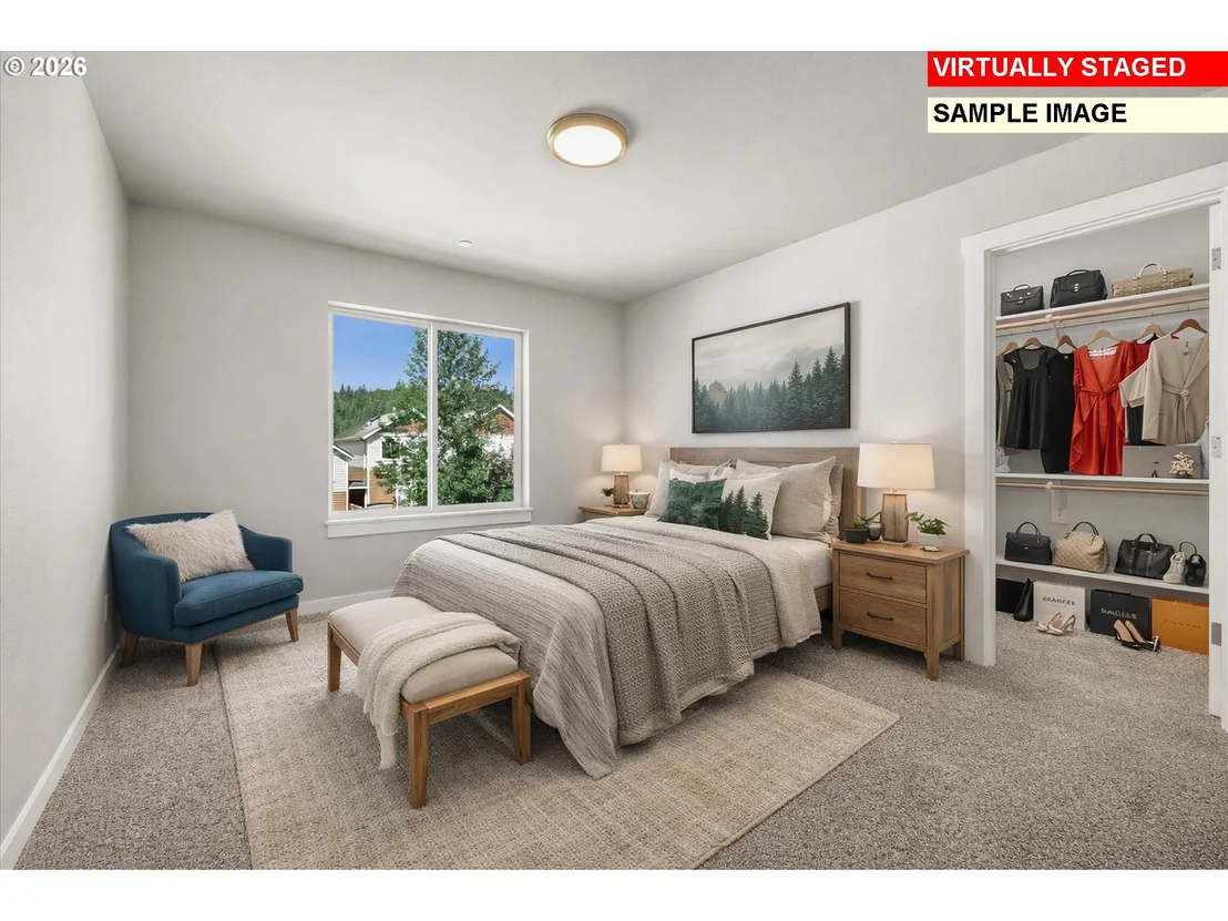 Photo of 137 NW MAWRCREST AVE