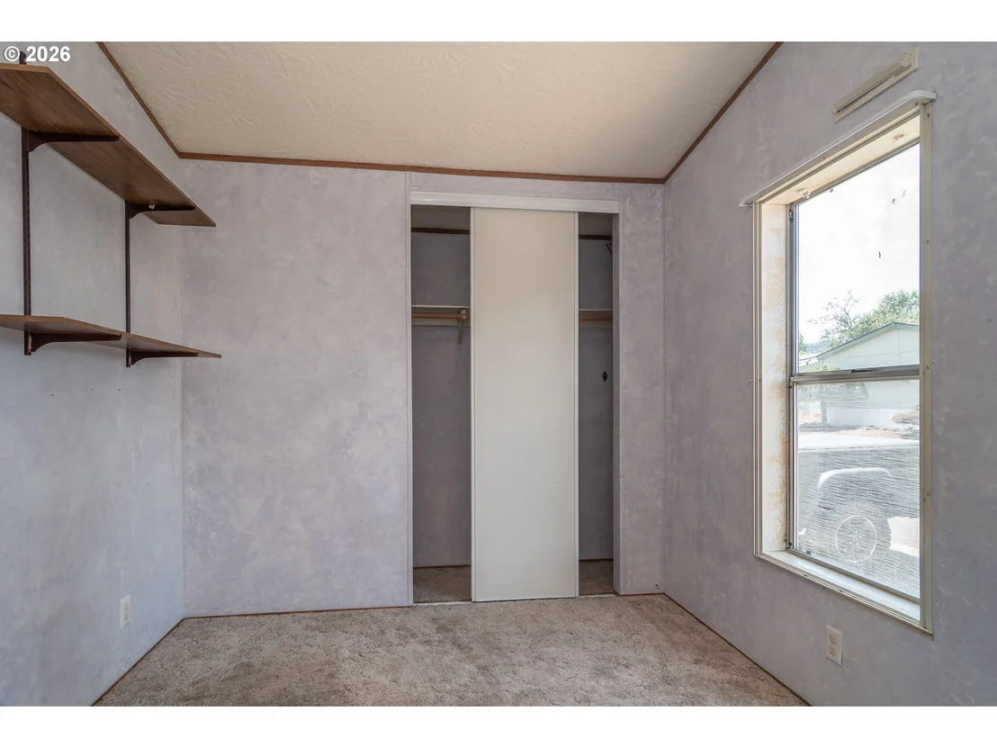 Photo of 190 TWIN OAKS LOOP