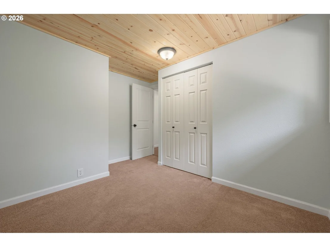 Photo of 583 LOCHMOOR PL