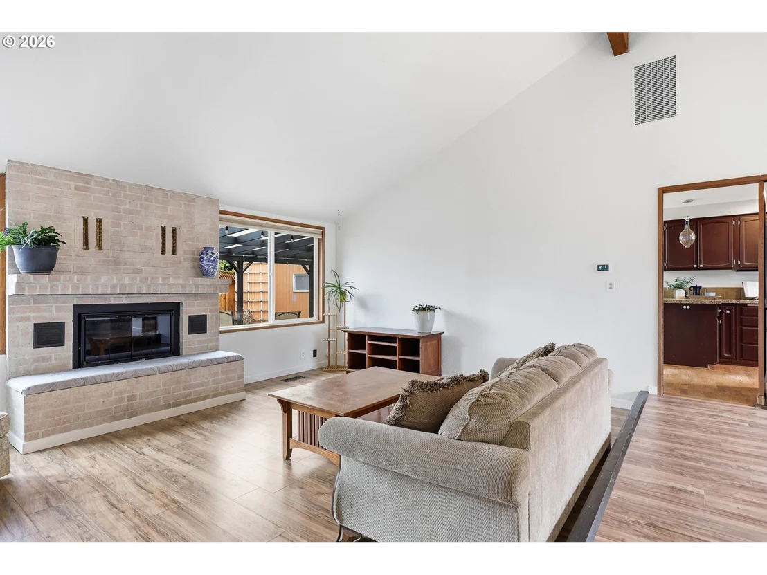 Photo of 460 TIMOTHY ST