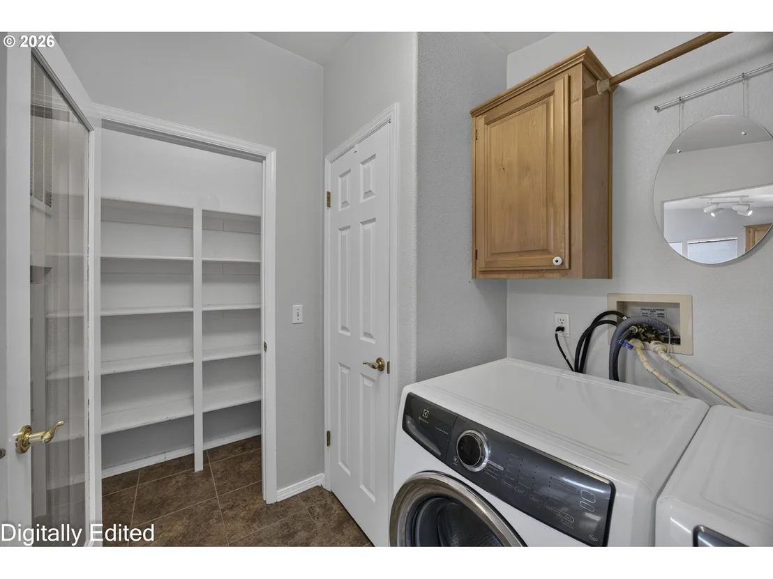 Photo of 618 38TH PL