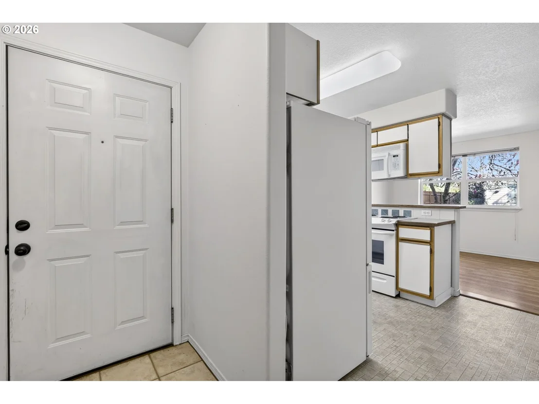 Photo of Unit 162 at 4606 W POWELL BLVD