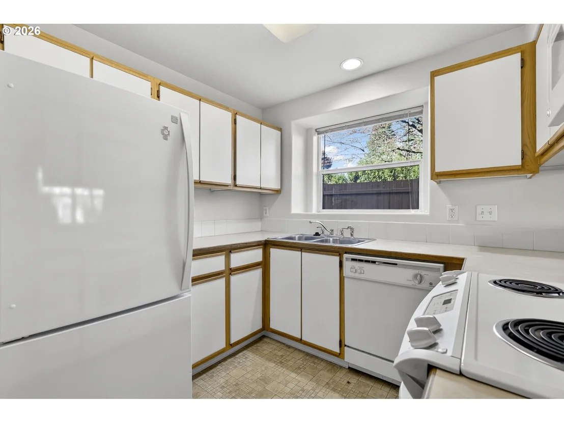 Photo of Unit 162 at 4606 W POWELL BLVD